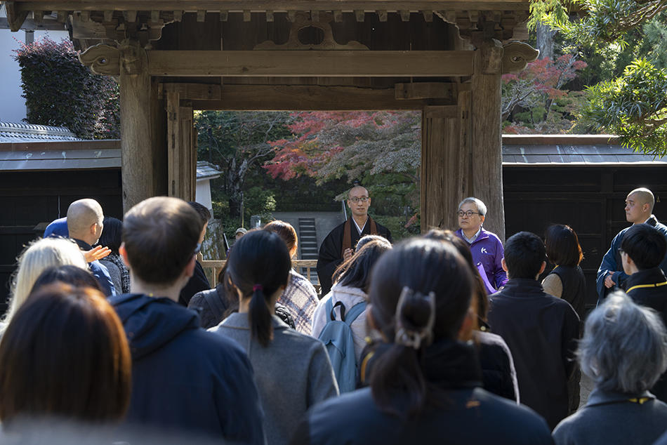「舎利殿」見学1