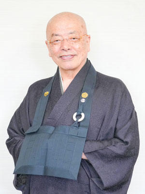 学校法人駒澤大学 理事長： 小島 𣳾道