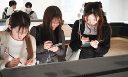 文学部歴史学科考古学専攻の1・2年生が東京国立博物館を見学しました