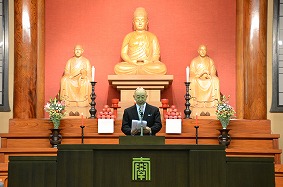 駒澤大学学長 廣瀬 良弘