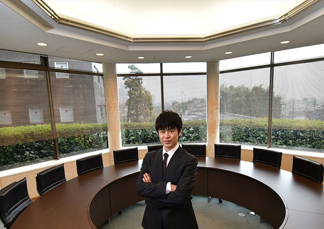 井上智洋准教授