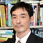 文学部 モート, セーラ 教授