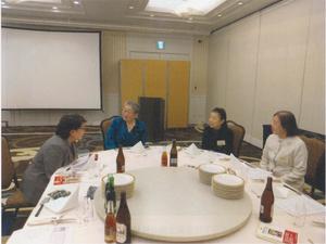 20251129岩手県支部女性部会 末永講師と懇談.jpg